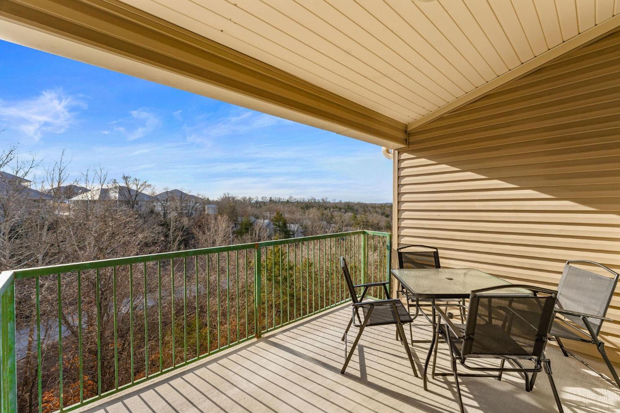 Cozy Top Floor 2Br Condo With View And Amenities!! Point Lookout Εξωτερικό φωτογραφία
