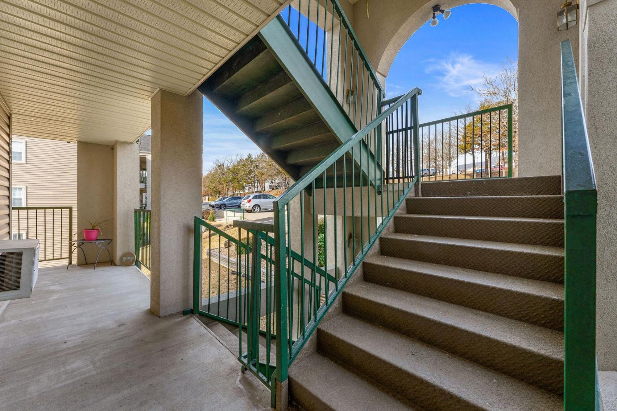 Cozy Top Floor 2Br Condo With View And Amenities!! Point Lookout Εξωτερικό φωτογραφία